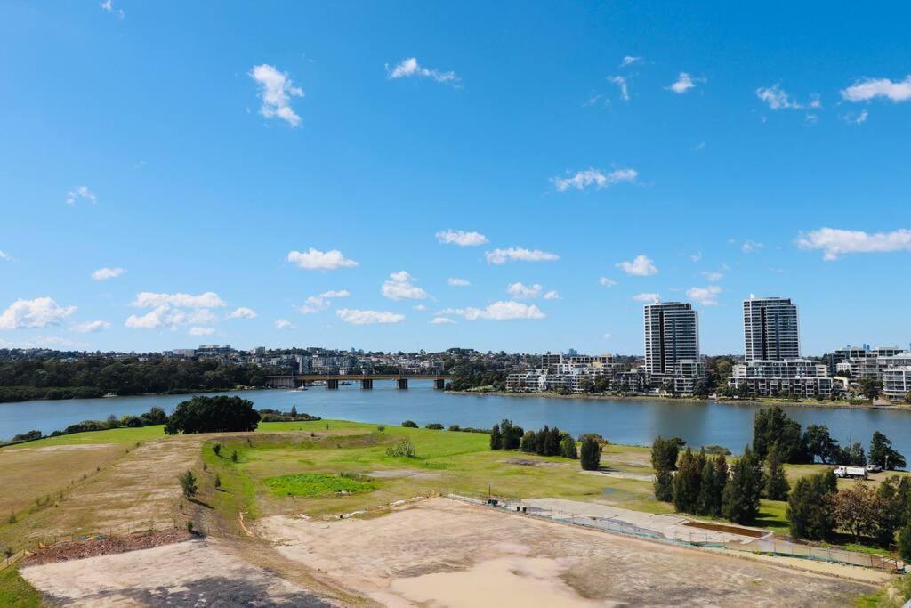 Lovely Waterview 1 Bedroom +Study+Free Parking Sydney Exterior foto